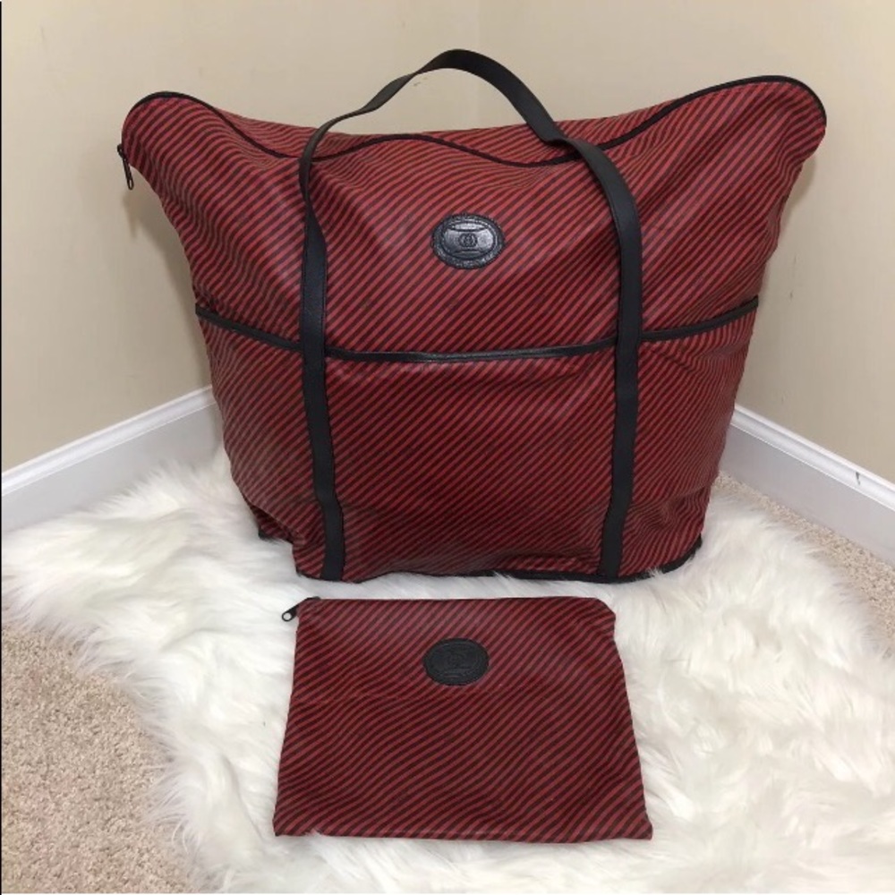 GUCCI VINTAGE TRAVEL TOTE W/Bonus Cosmetic Bag‼️